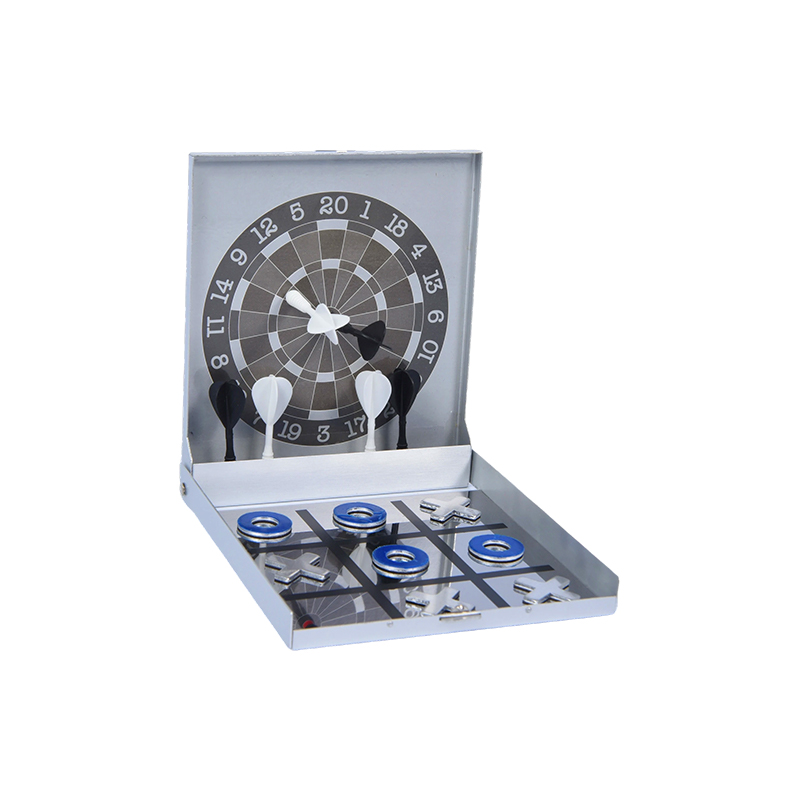 Joc combinat cu dart magnetic și Tic-Tac-Toe ediție cu carcasă metalică portabilă
