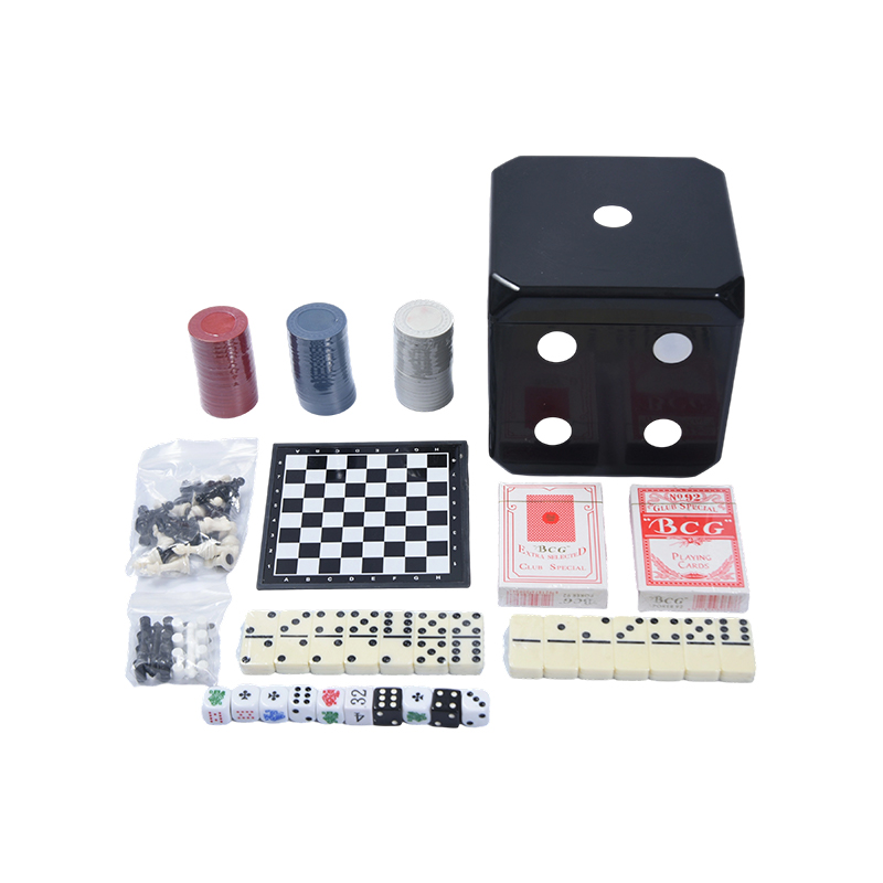 Colecția clasică de jocuri de masă - Ediția Black Dice Tower