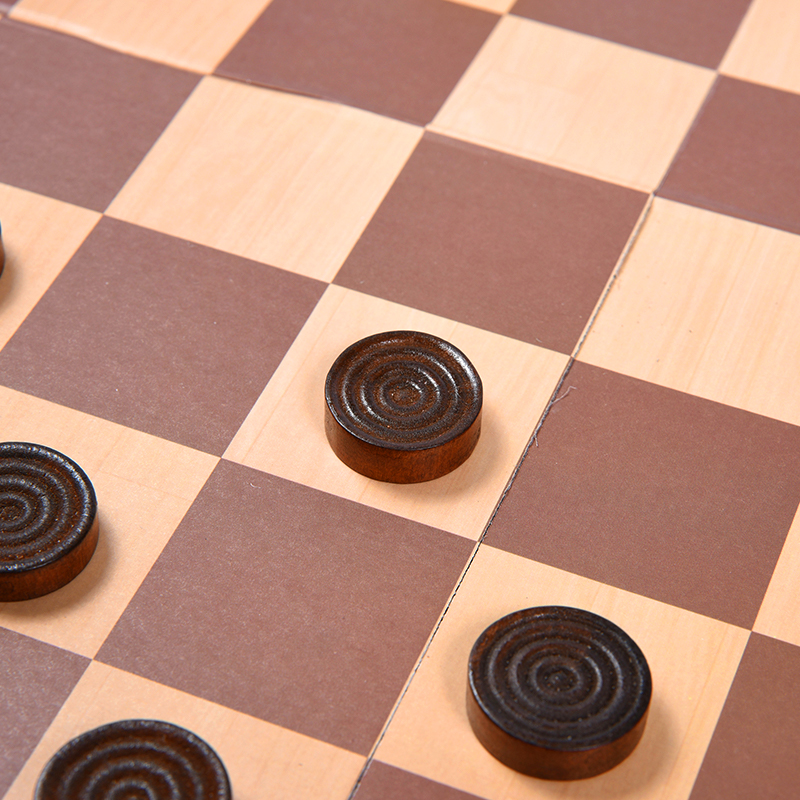 Joc de masă Wooden Checkers – Joc clasic de strategie cu două opțiuni de ambalare