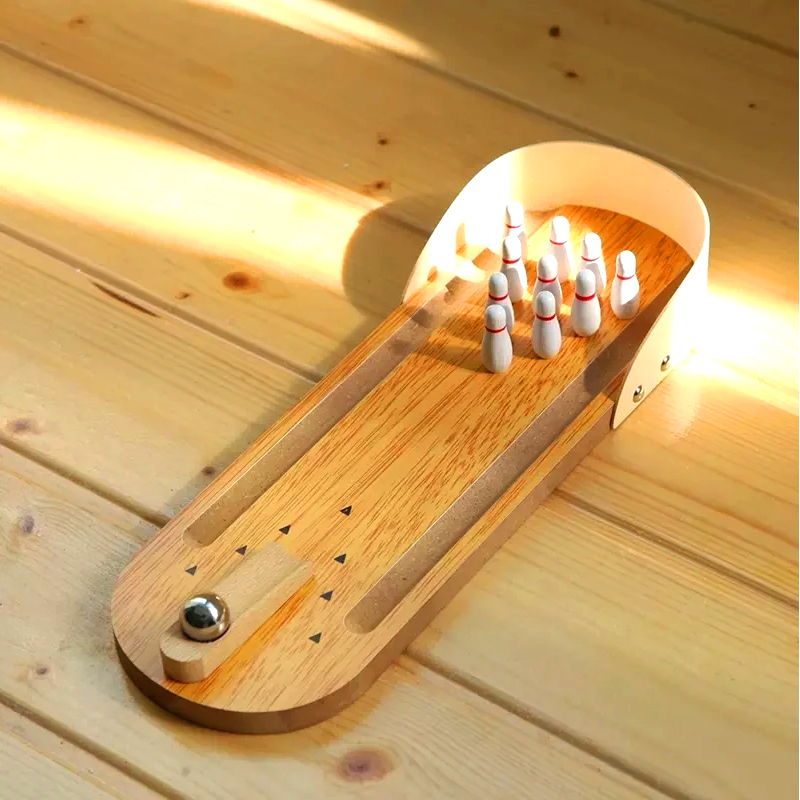 Set compact din lemn cu bilă de oțel și știfturi Mini joc de bowling de birou