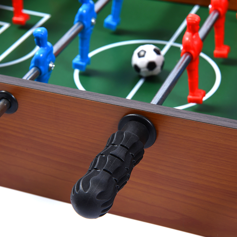 Masa de fotbal din lemn clasică - Joc compact de birou cu jucători vibranti și instrumente de urmărire a scorurilor