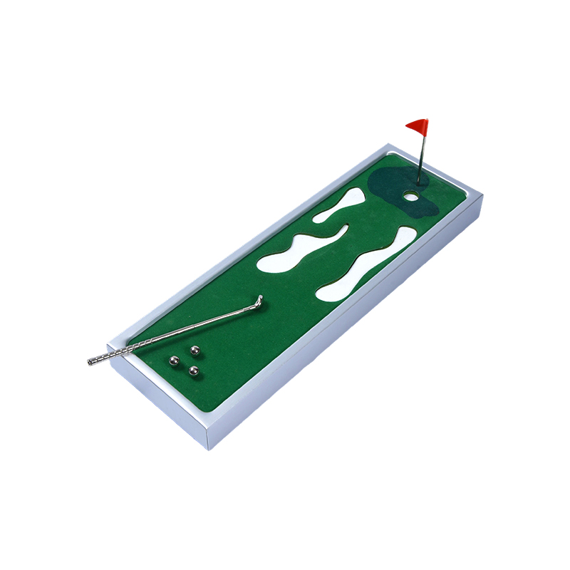 Joc portabil de golf de interior cu cadru de aluminiu pentru desktop Mini Golf Putting Green